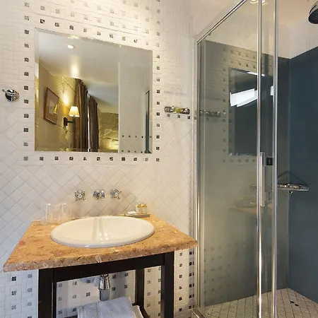 Hotel Europe Saint Severin-paris Notre Dame 3*