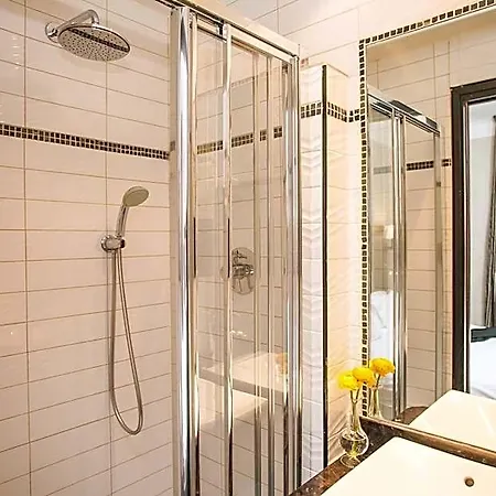 Europe Saint Severin-paris Notre Dame Отель 3*