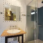 Hotell Europe Saint Severin-paris Notre Dame 3*